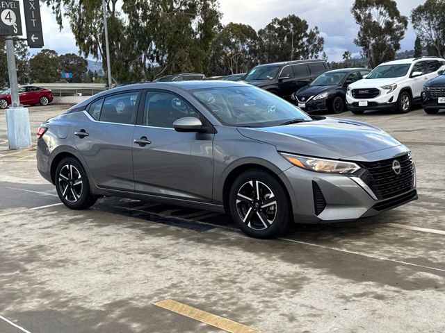 Used 2024 Nissan Sentra SV image 7