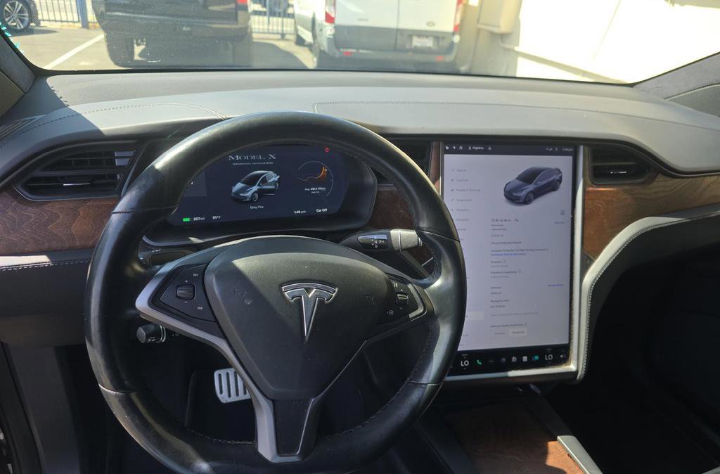 Used 2019 Tesla Model X Performance image 5