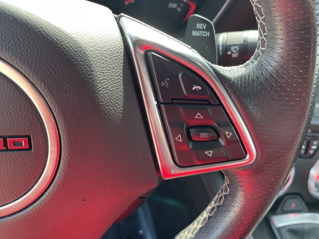 Used 2021 Chevrolet Camaro SS RWD image 12