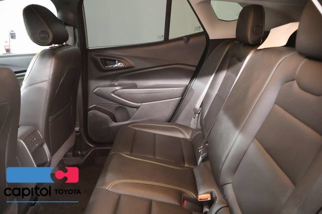 Used 2025 Chevrolet Trax ACTIV w/ Sunroof Package FWD image 31