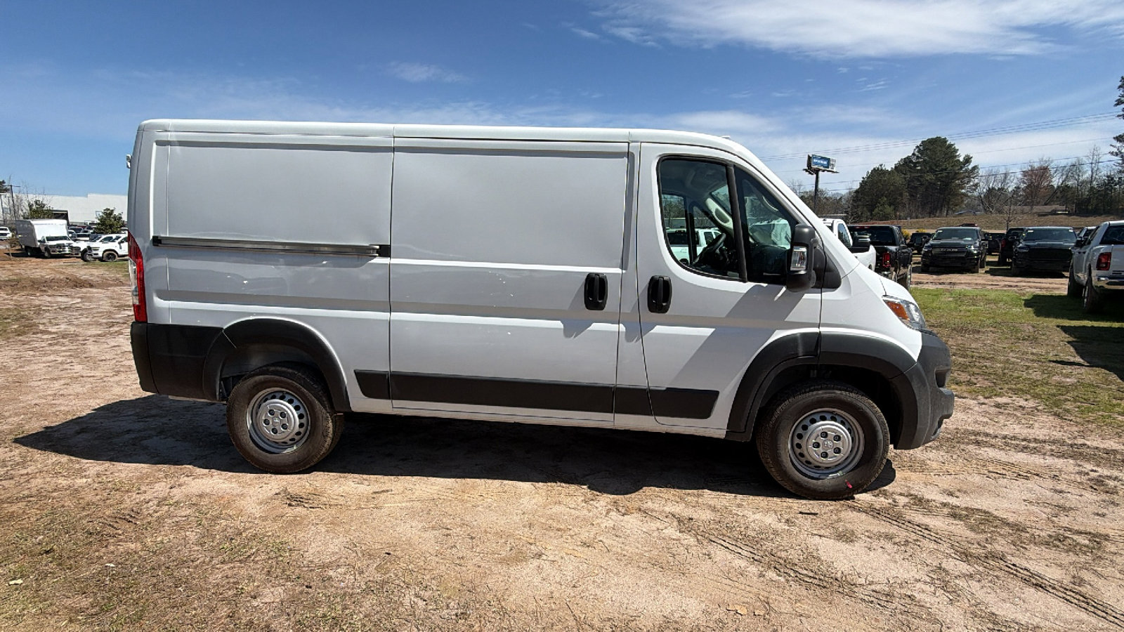 New 2026 RAM ProMaster 2500 w/ Convenience Group image 7