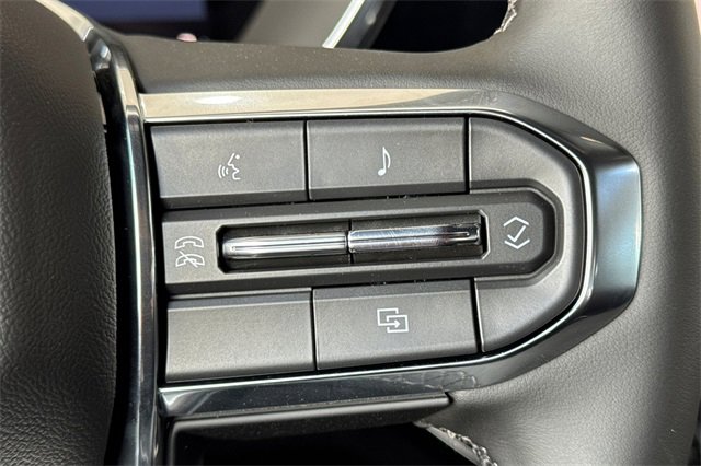 New 2025 GMC Canyon Elevation w/ Convenience Package image 28