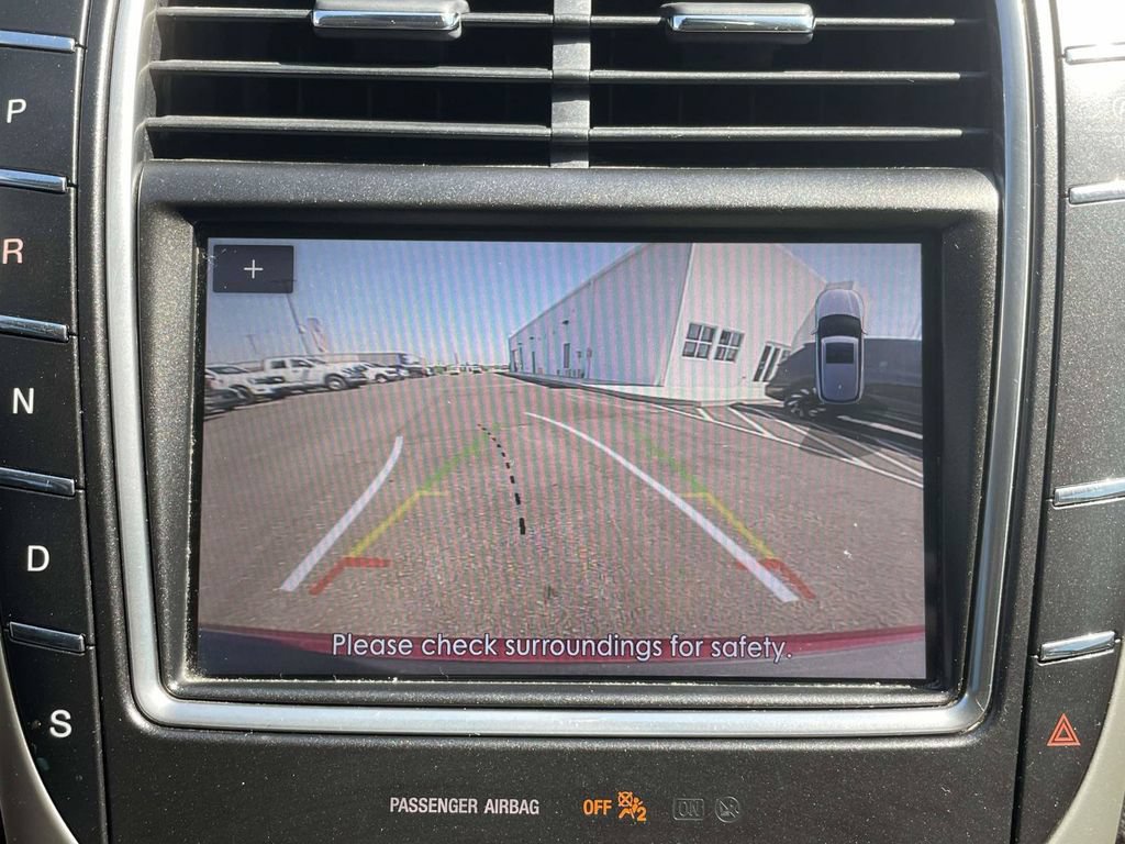 Used 2019 Lincoln Nautilus Select FWD image 20