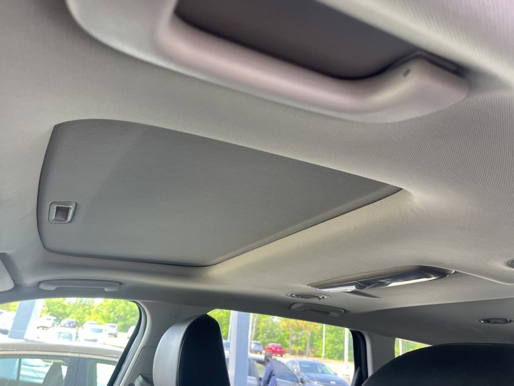 Used 2025 Kia Telluride S image 11