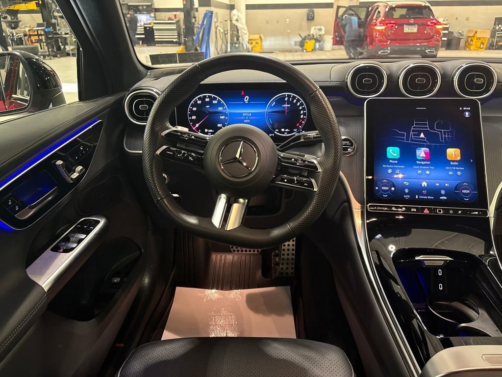 Used 2025 Mercedes-Benz GLC 350e GLC 350e image 13