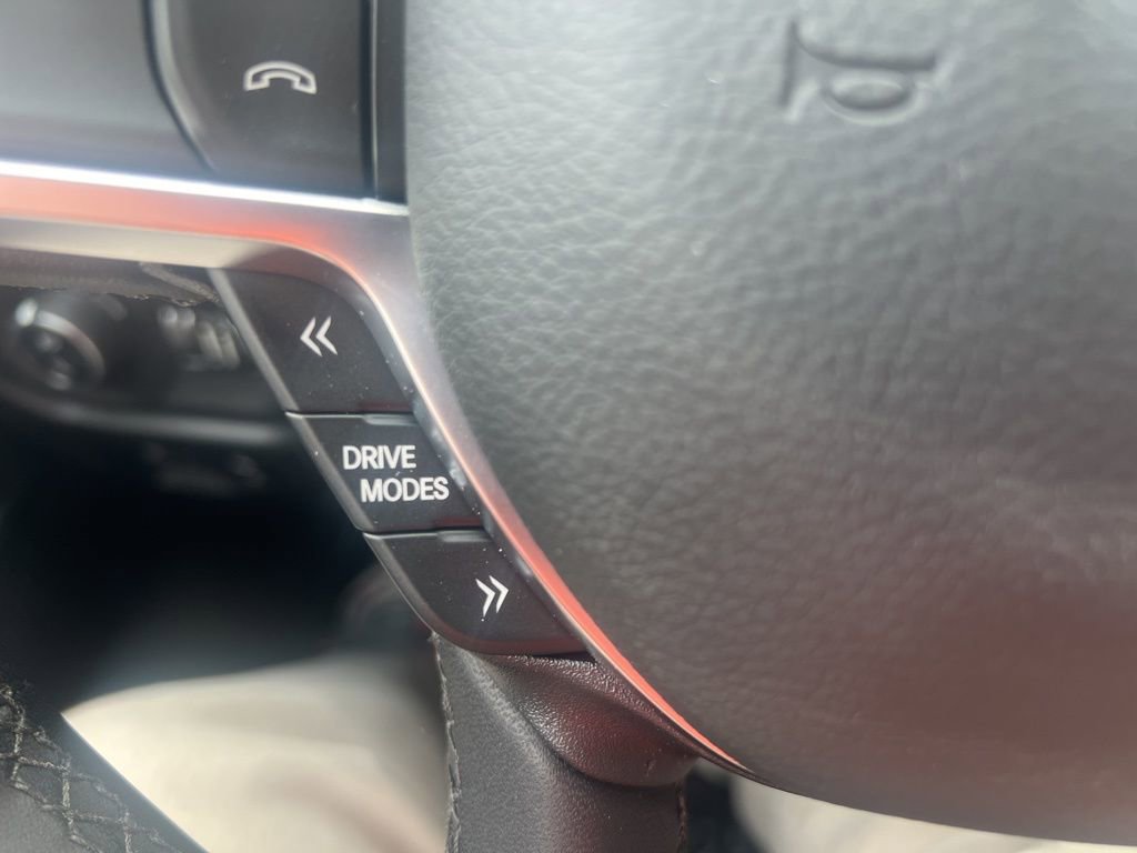 New 2026 RAM 1500 4x4 Crew Cab image 23