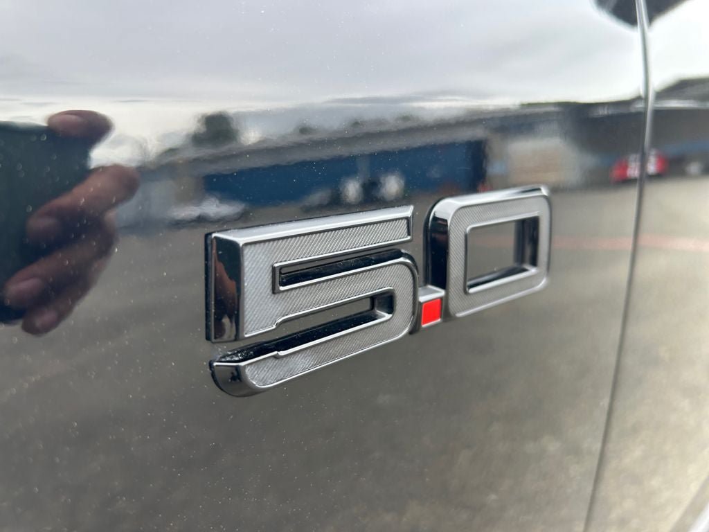 Used 2025 Ford Mustang GT Premium RWD image 34