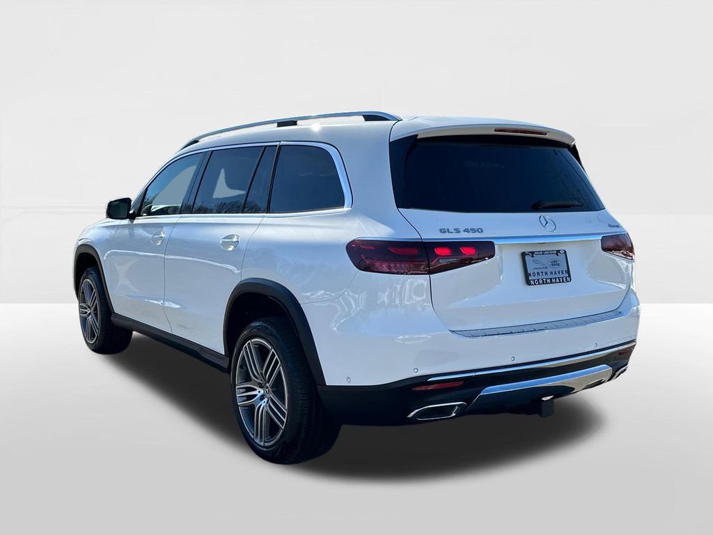 Used 2025 Mercedes-Benz GLS 450 4MATIC image 2