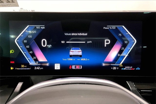 Used 2024 BMW 530i xDrive w/ Convenience Package image 21