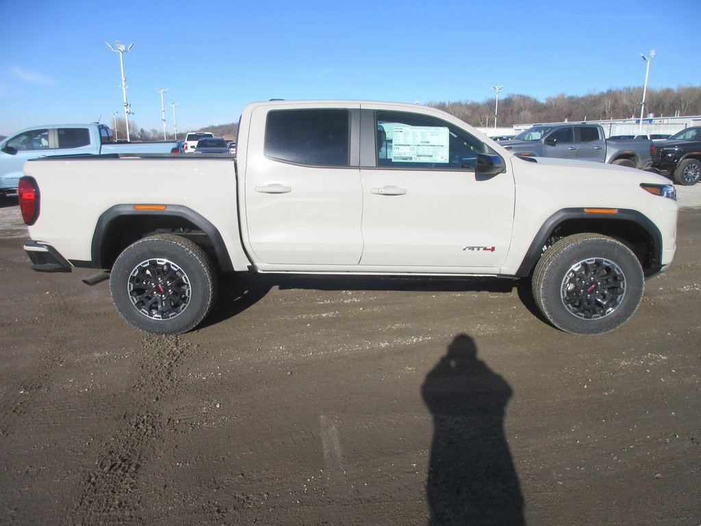 New 2026 GMC Canyon AT4 image 3