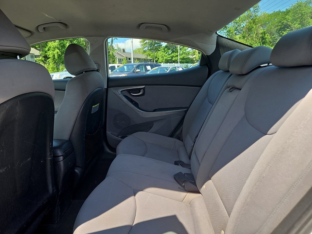 Used 2013 Hyundai Elantra GLS w/ Preferred Pkg FWD image 15