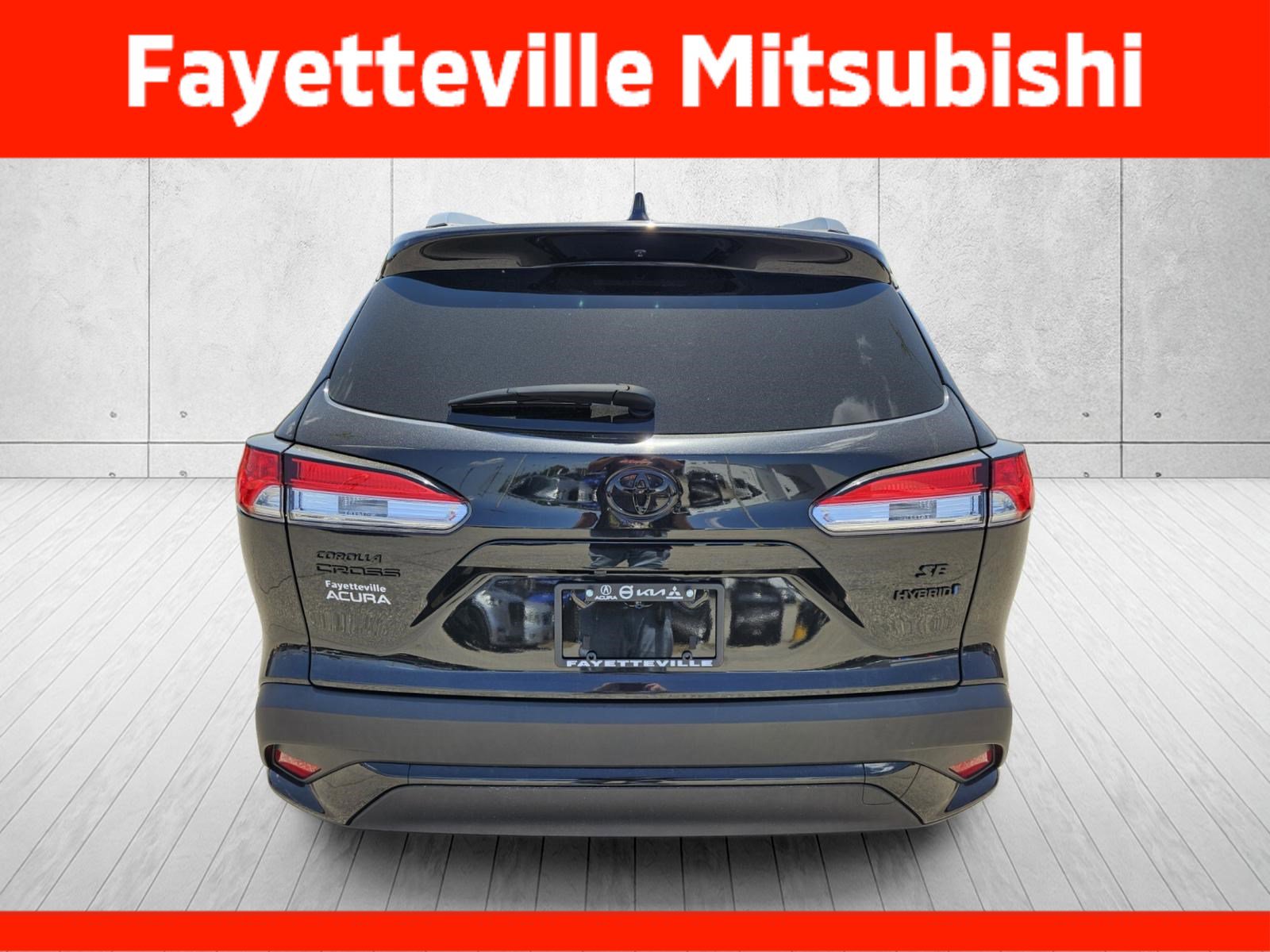 Used 2024 Toyota Corolla Cross S AWD/4WD image 6