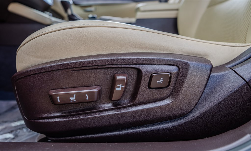 Used 2018 Lexus ES 350 w/ Premier Package FWD image 27