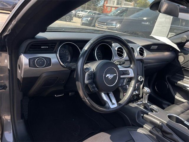 Used 2023 Ford Mustang Premium image 9