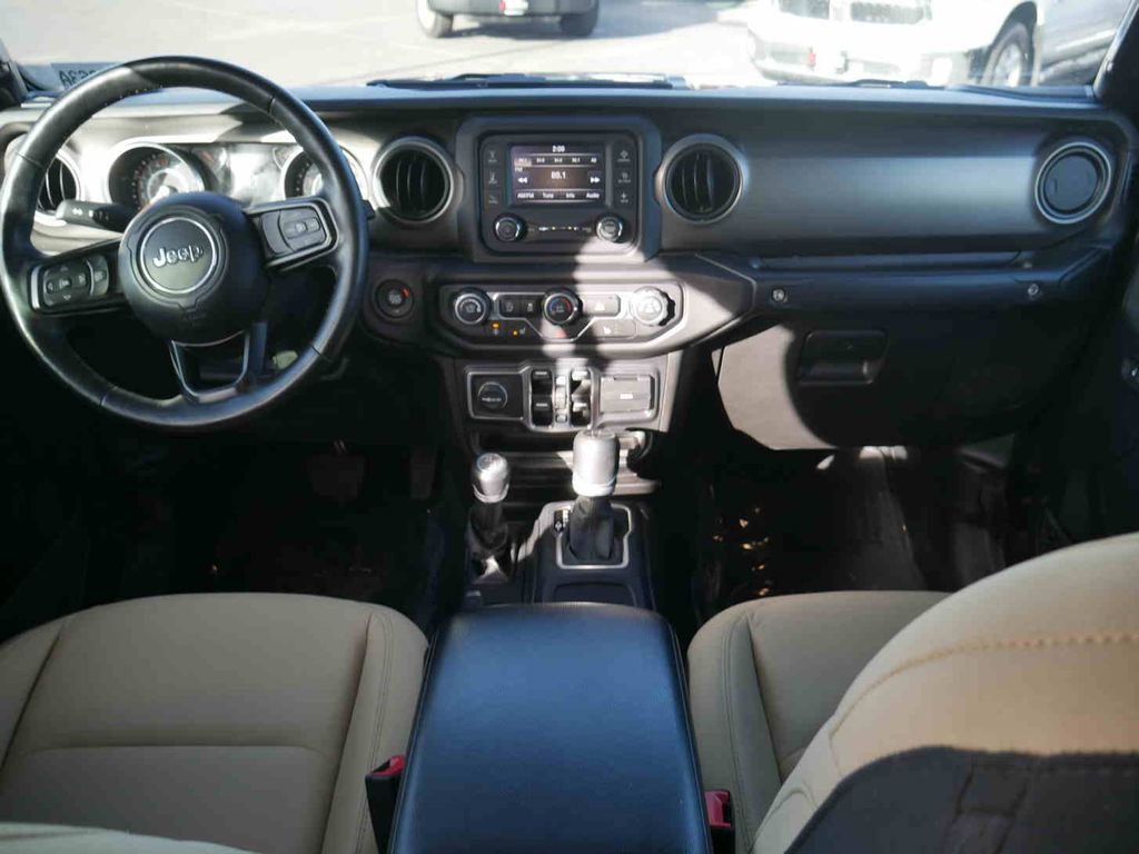 Certified 2020 Jeep Gladiator Sport w/ Quick Order Package 24S image 5