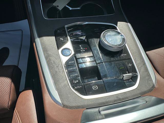 Used 2024 BMW X7 xDrive40i AWD/4WD image 26