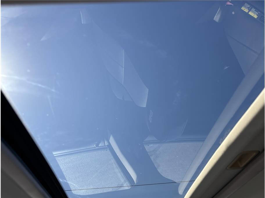 Used 2008 Chevrolet Impala SS w/ Convenience Package image 16