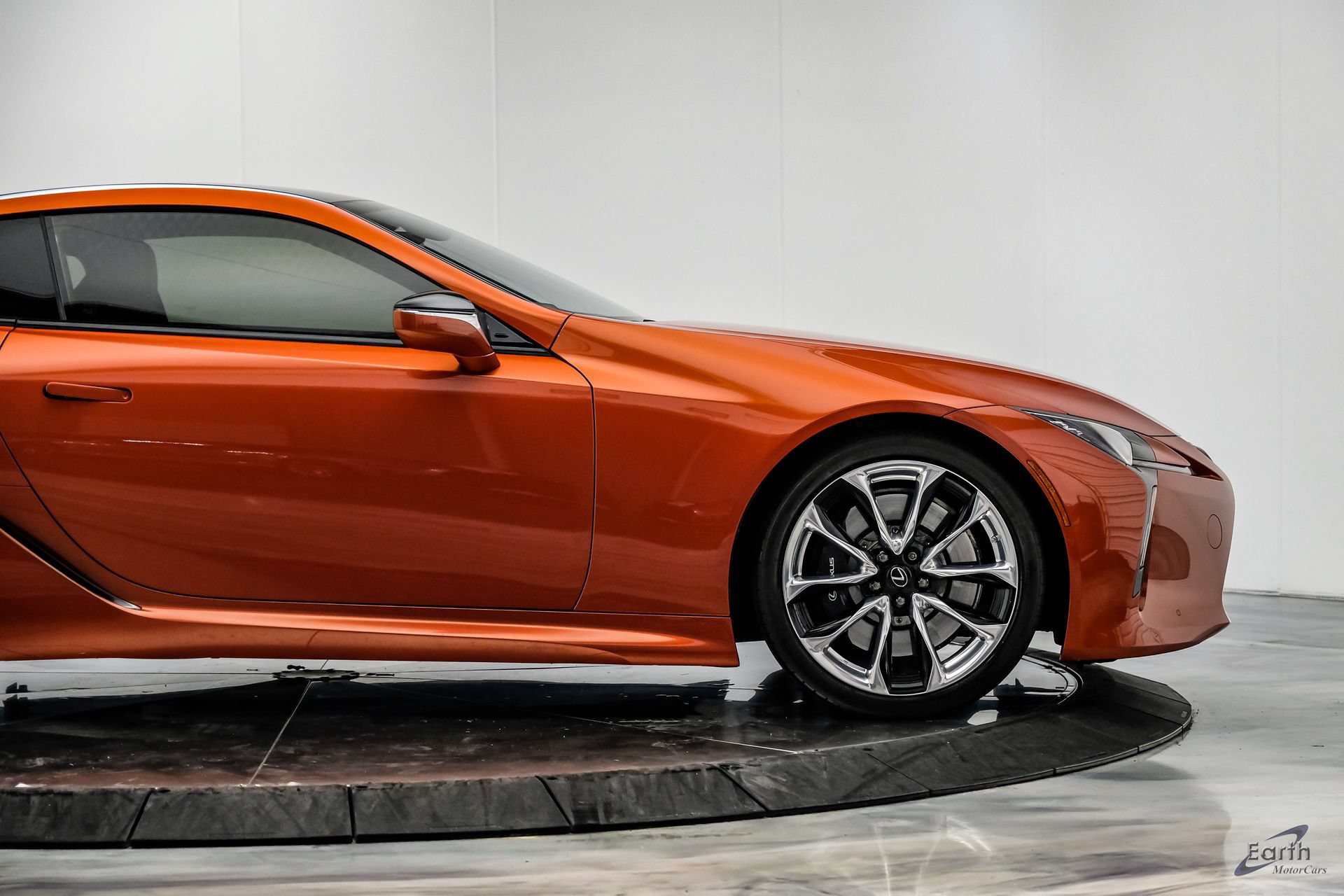 Used 2021 Lexus LC 500 Coupe w/ Performance Package RWD image 21