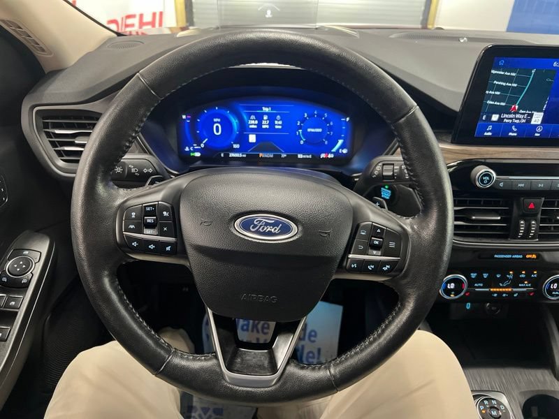 Used 2020 Ford Escape Titanium AWD/4WD image 25