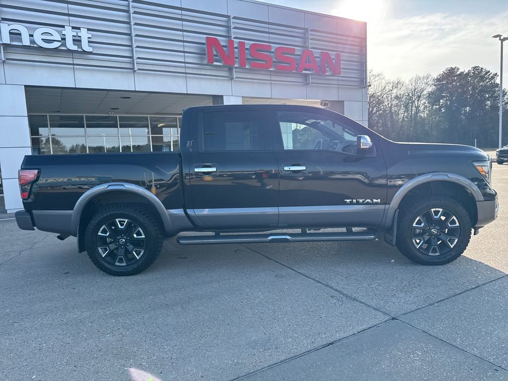 Certified 2021 Nissan Titan Platinum Reserve w/ Moonroof Package image 13