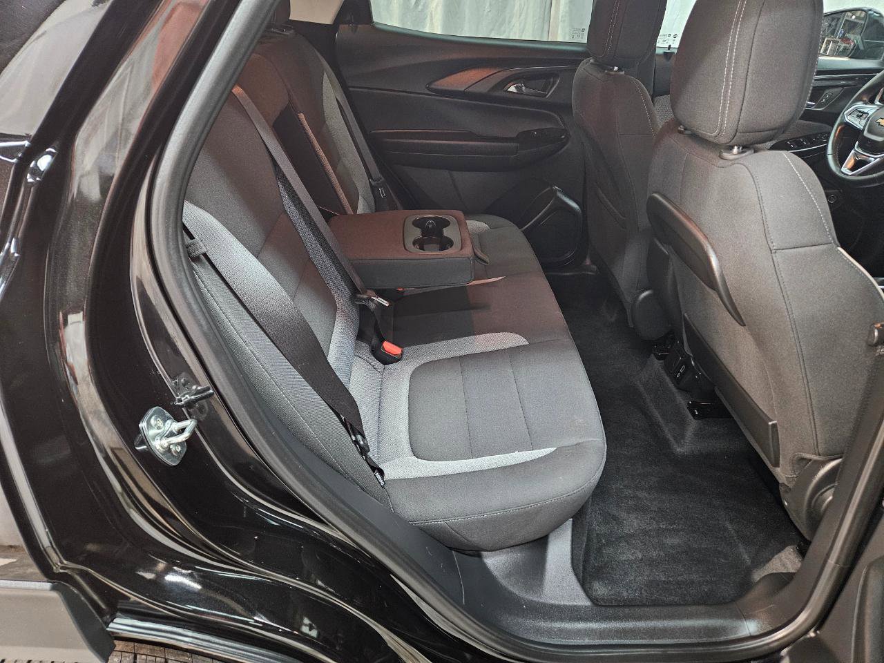 Used 2025 Chevrolet TrailBlazer LT w/ Convenience Package FWD image 15