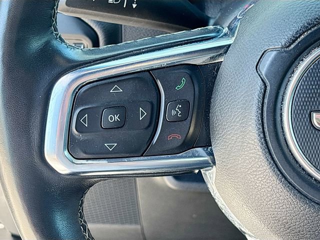 Used 2020 Jeep Wrangler Unlimited Sahara AWD/4WD image 36