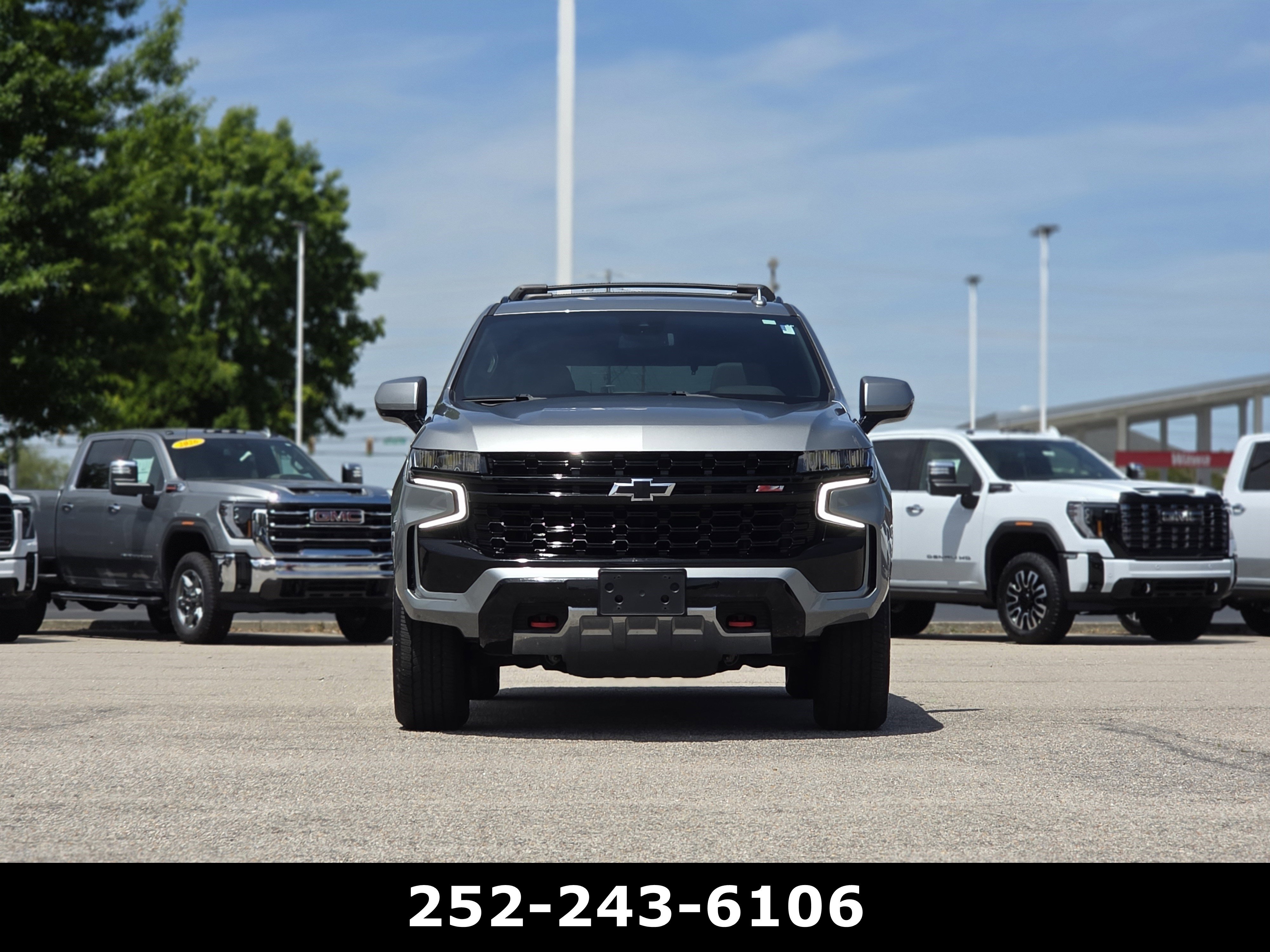 Used 2023 Chevrolet Tahoe Z71 AWD/4WD image 2