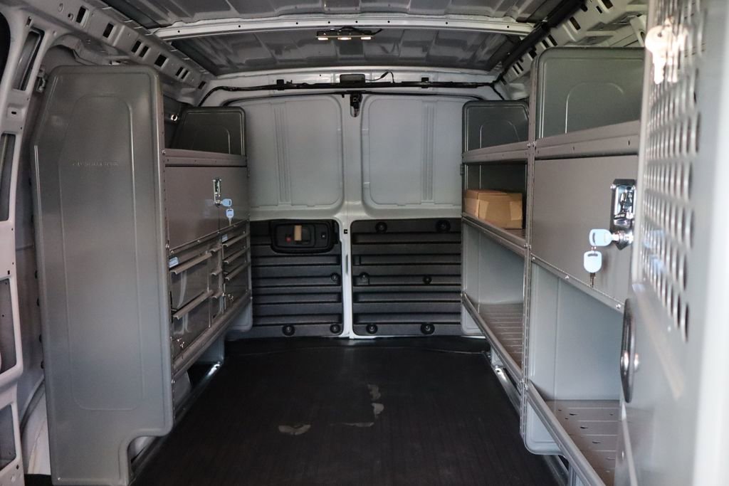 New 2025 Chevrolet Express 2500 w/ Driver Convenience Package image 32