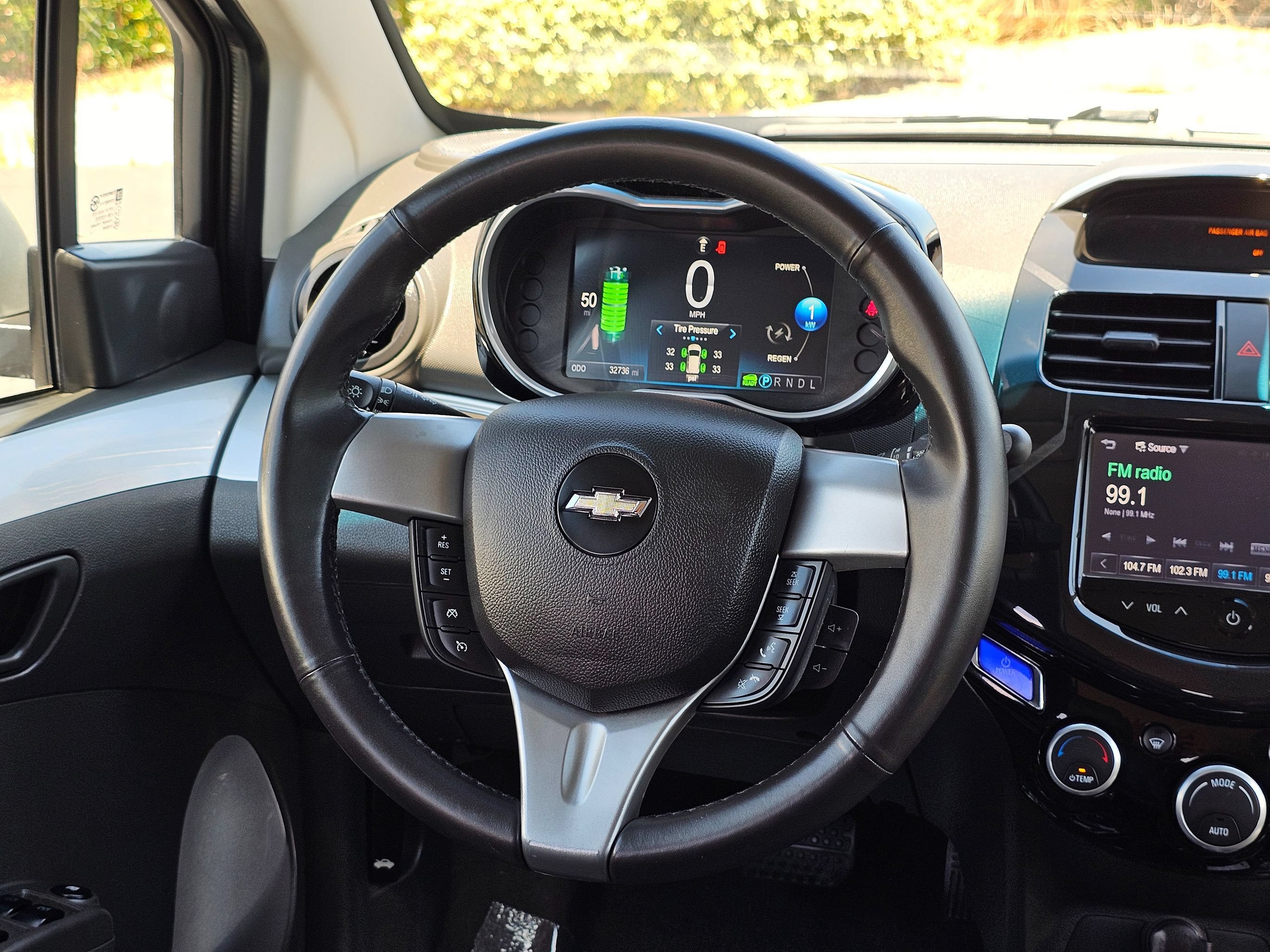 Used 2016 Chevrolet Spark LT FWD image 22