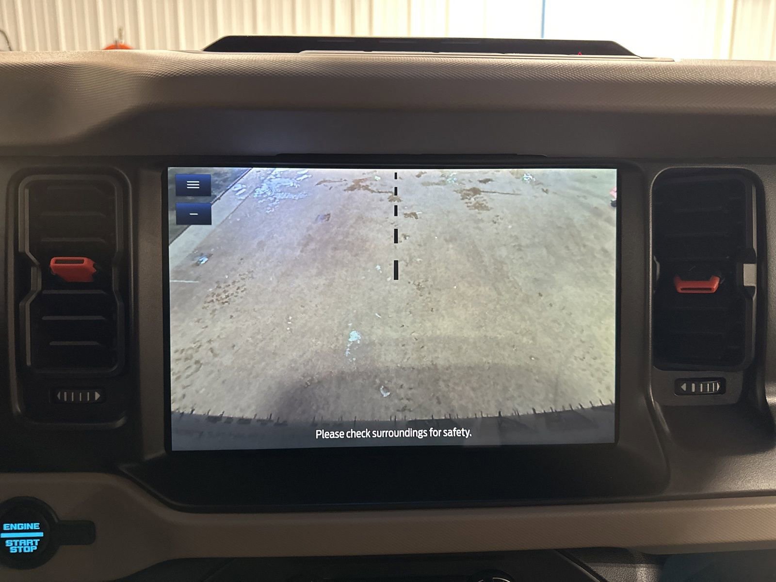 Used 2023 Ford Bronco Wildtrak image 64