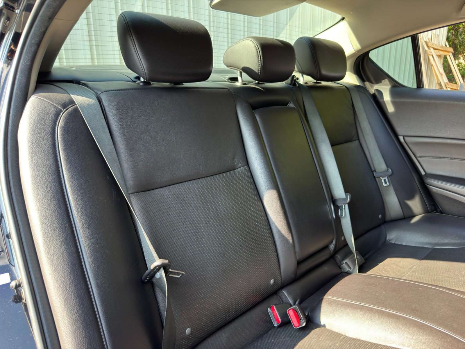 Used 2013 Acura ILX w/ Premium Package FWD image 32