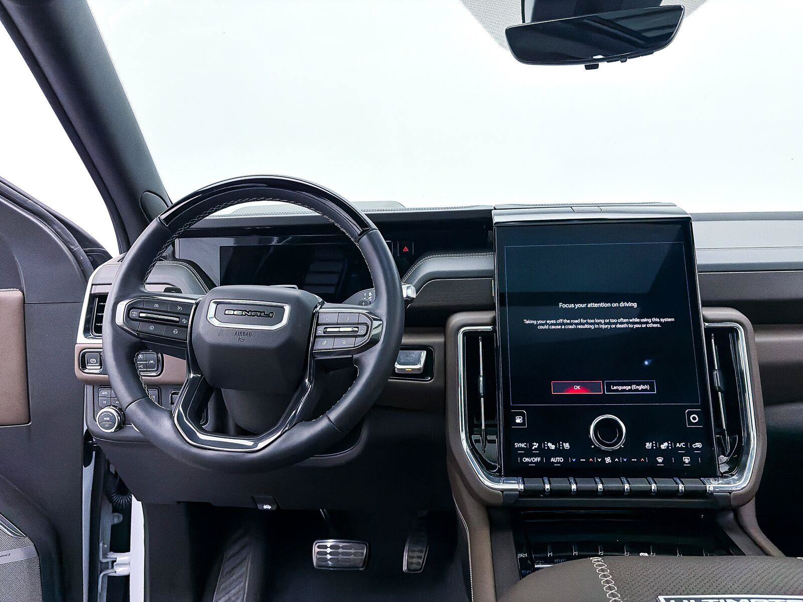 Used 2026 GMC Yukon Denali Ultimate AWD/4WD image 10