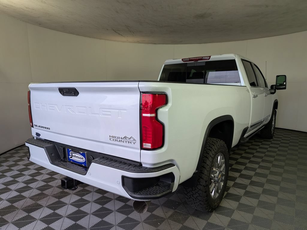 New 2026 Chevrolet Silverado 3500 High Country w/ High Country Premium Package AWD/4WD image 7