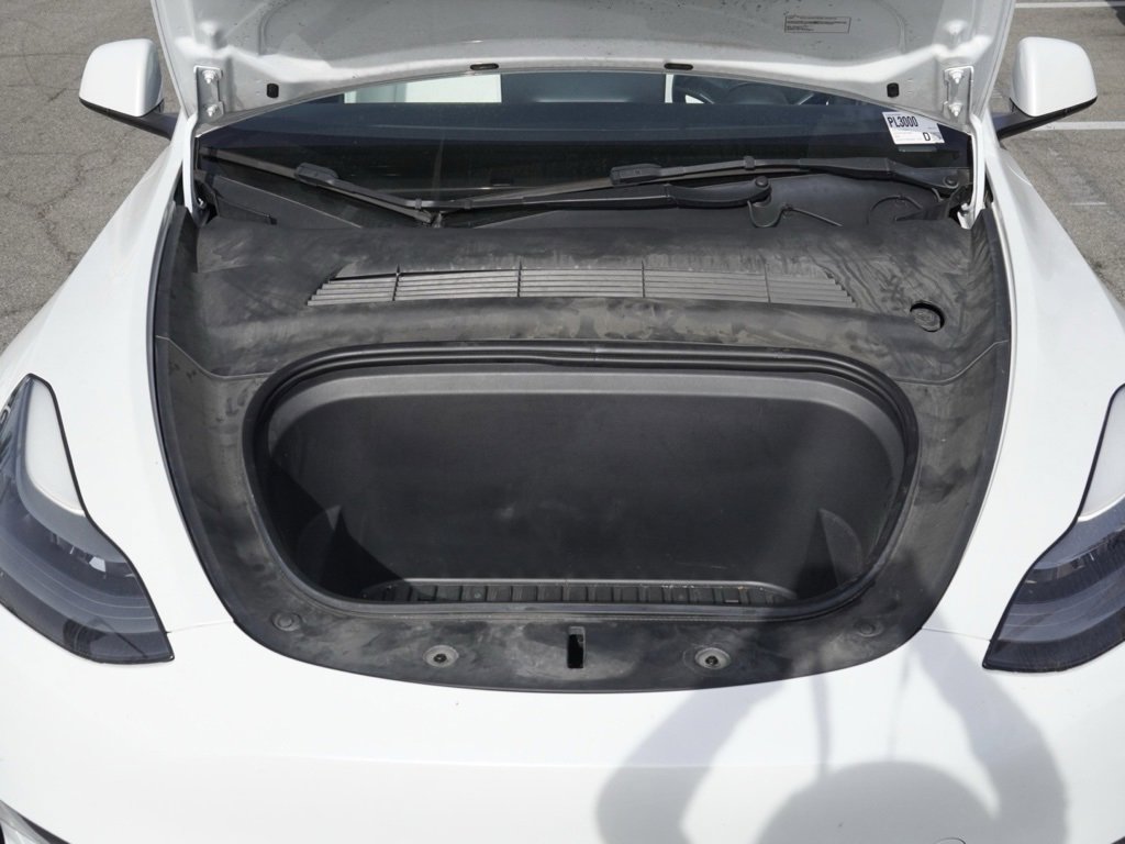 Used 2022 Tesla Model Y Performance image 22