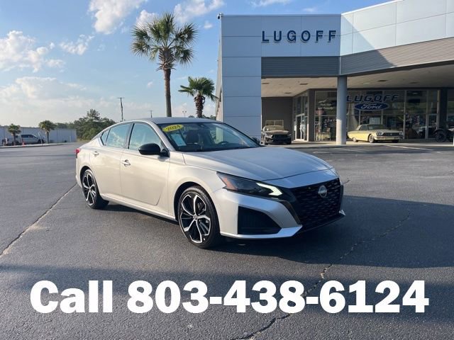Used 2024 Nissan Altima 2.5 SR FWD image 1