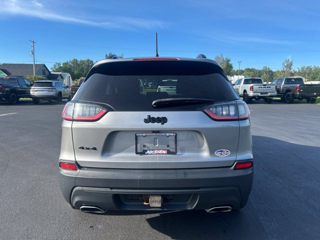 Used 2021 Jeep Cherokee Latitude Lux w/ Sun & Sound Group AWD/4WD image 5