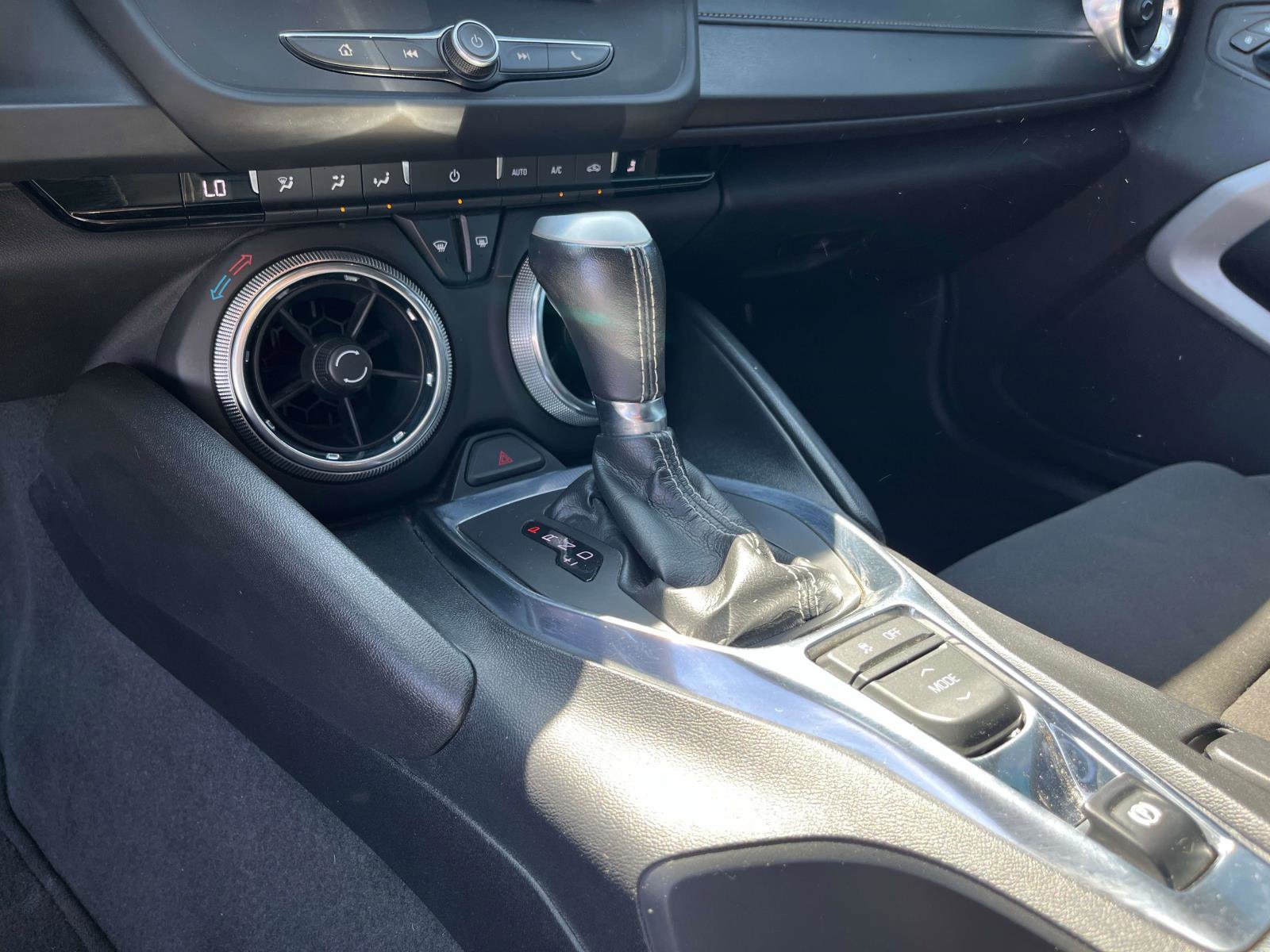 Used 2020 Chevrolet Camaro LT image 12