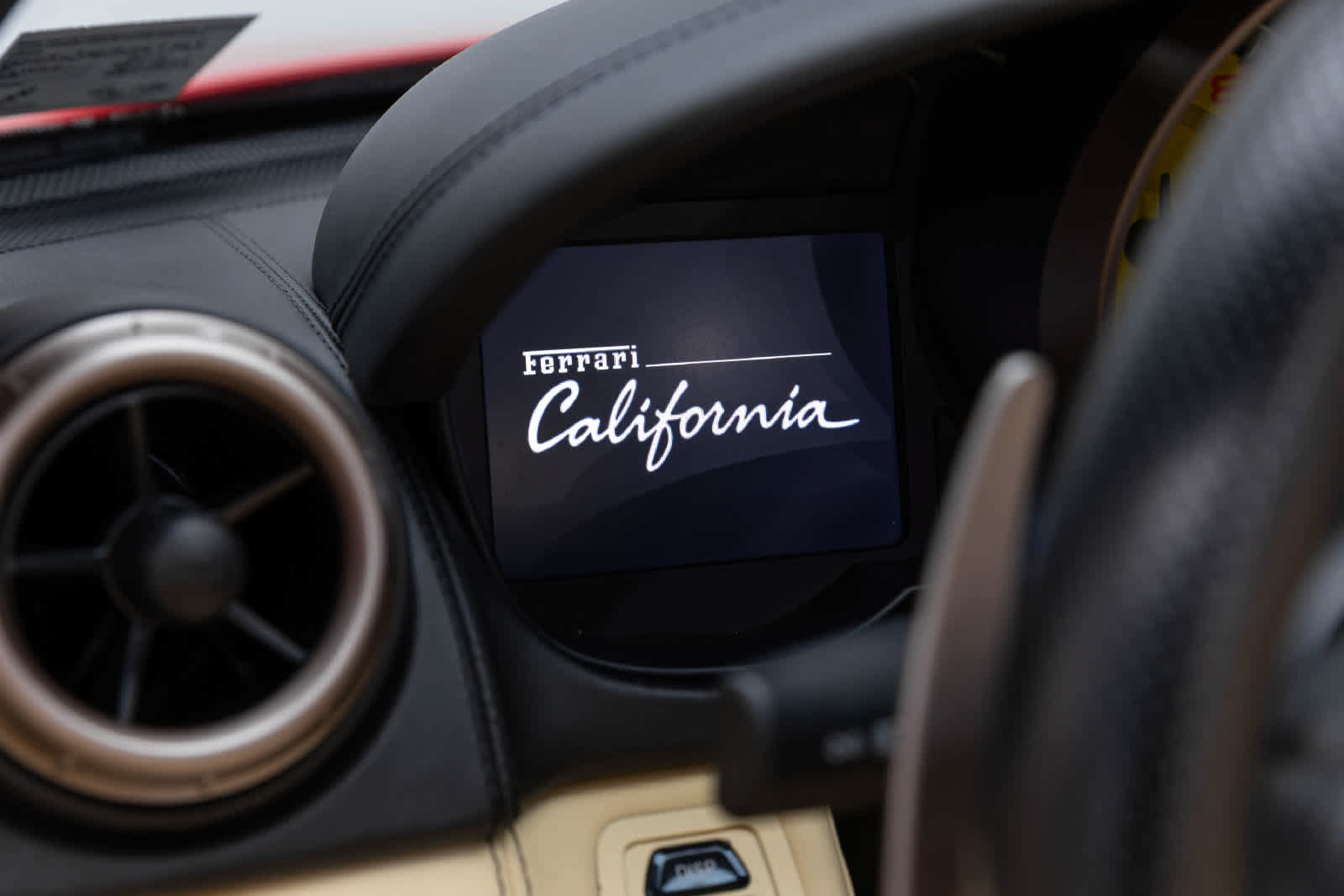 Used 2010 Ferrari California RWD image 39