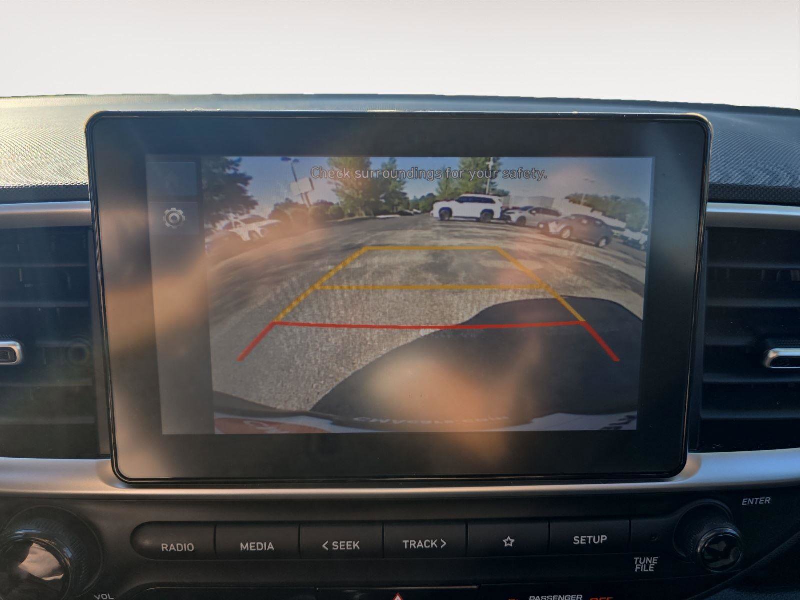 Certified 2023 Hyundai Venue SE FWD image 15