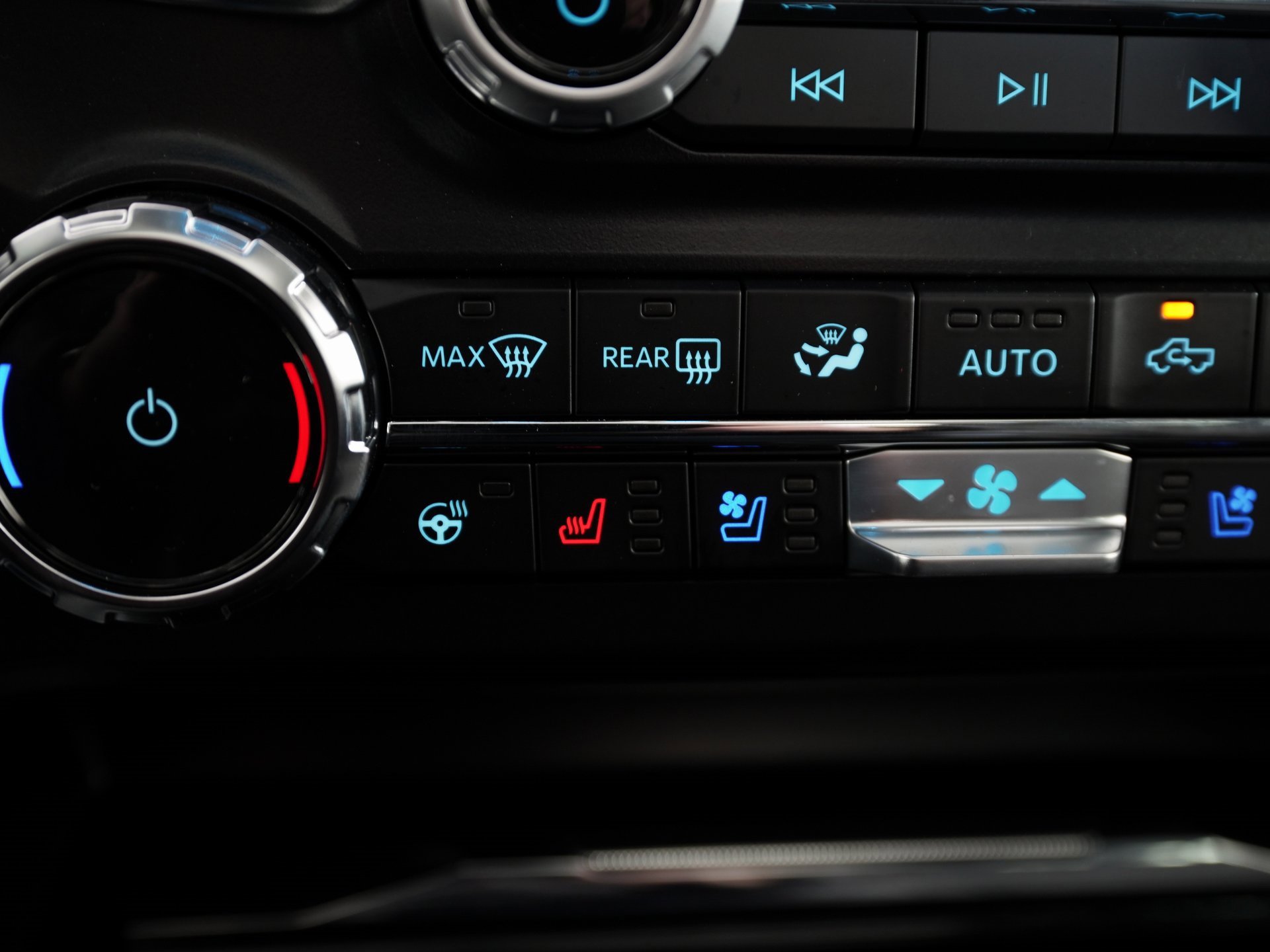 Used 2026 Ford F450 Lariat w/ FX4 Off-Road Package image 21