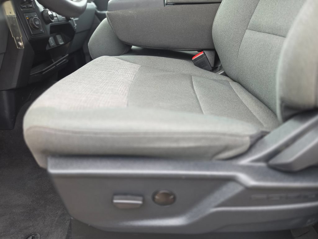 Used 2025 Ford F250 XLT AWD/4WD image 29