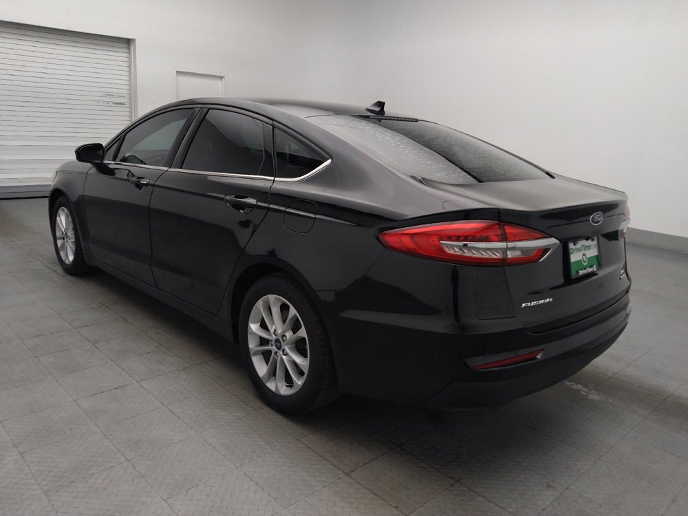 Used 2019 Ford Fusion SE FWD image 5