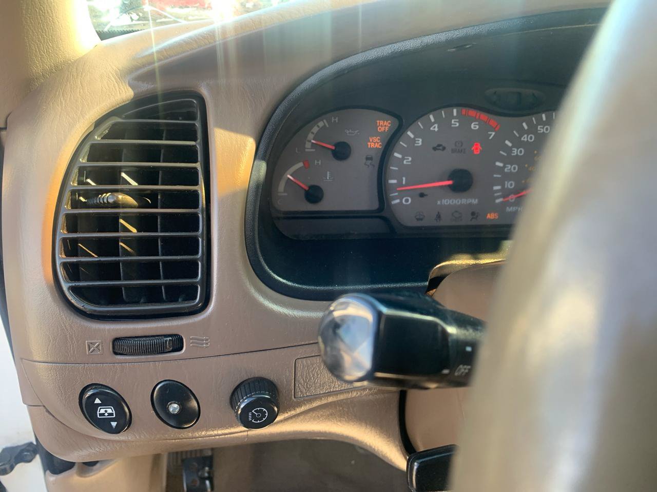 Used 2001 Toyota Sequoia SR5 RWD image 10