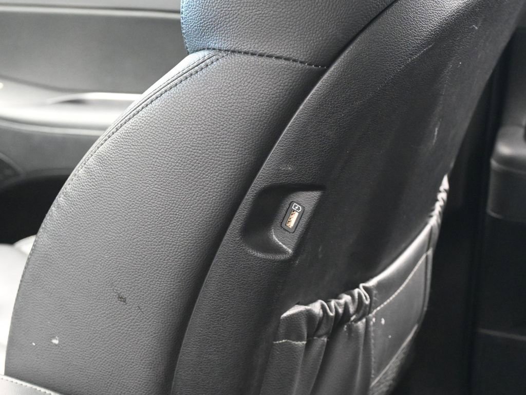 Used 2022 Hyundai Palisade SEL w/ Premium Package image 39