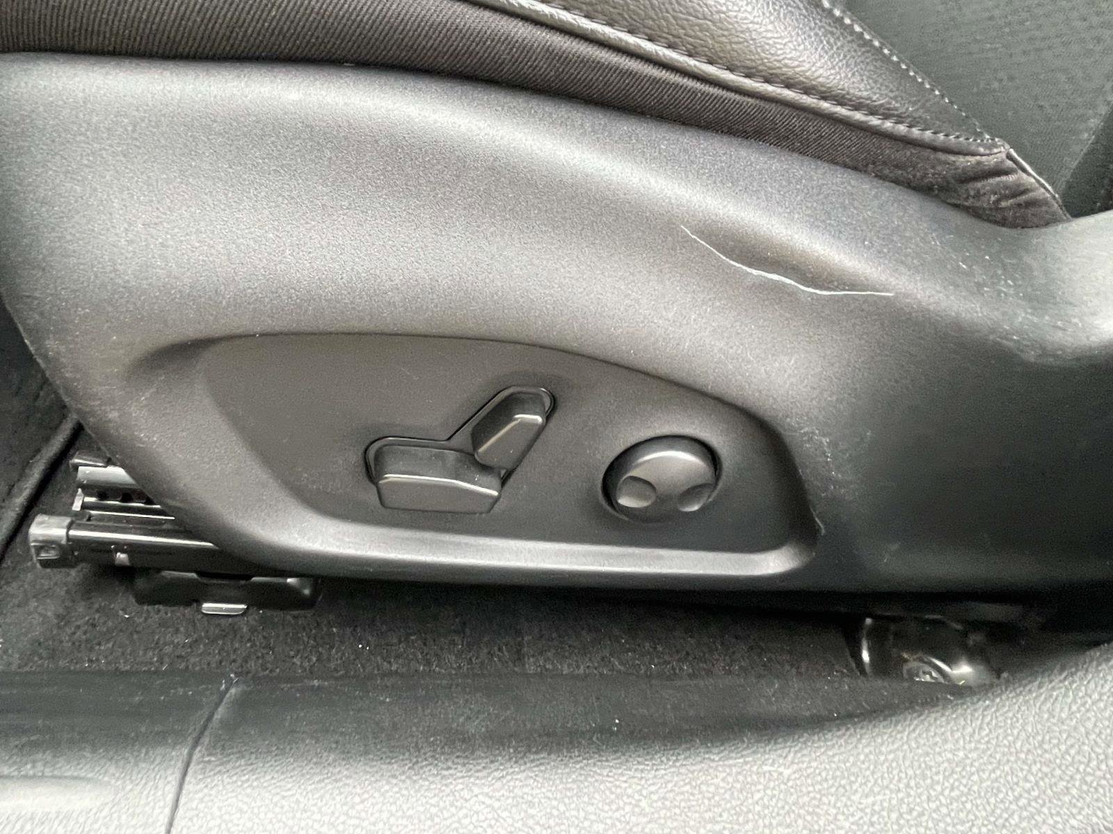 Used 2022 Jeep Compass Trailhawk w/ Trailhawk Convenience Group image 13