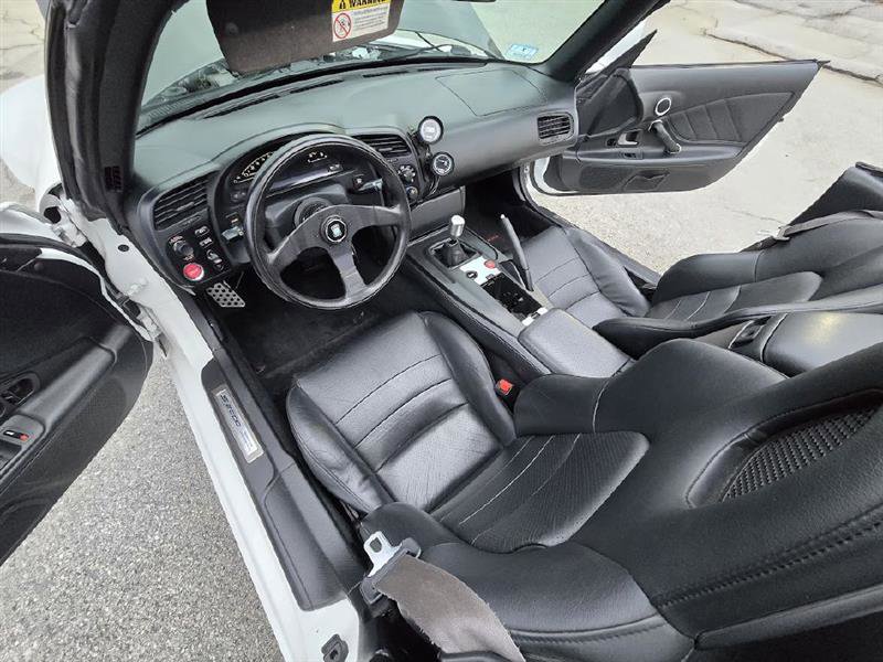 Used 2002 Honda S2000 image 24