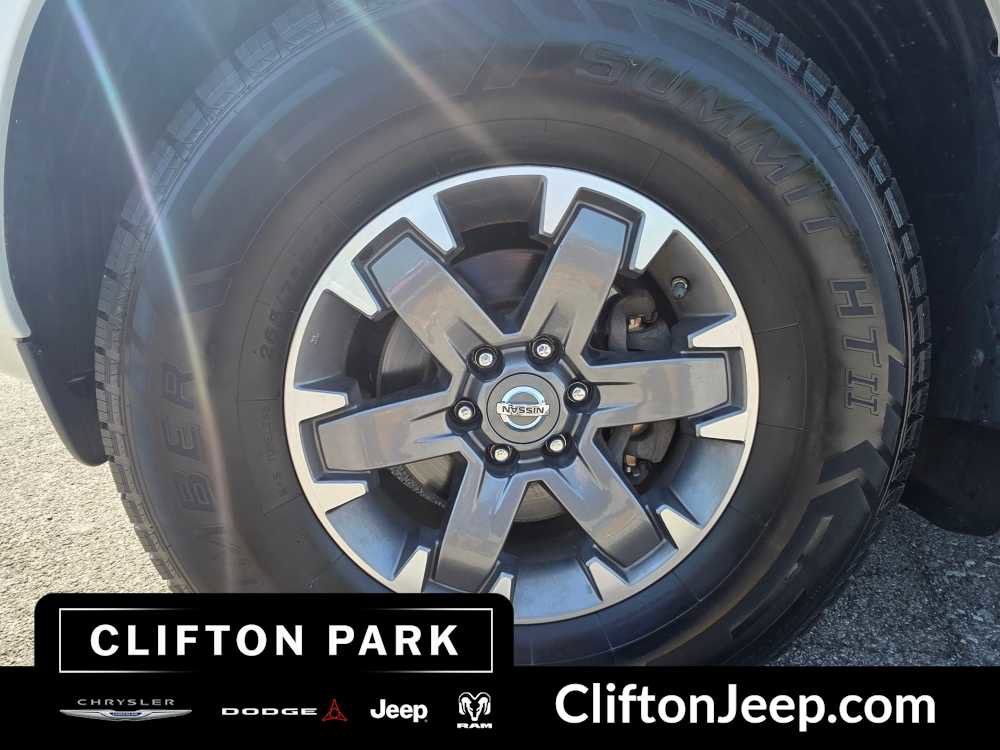 Used 2017 Nissan Frontier PRO-4X w/ Pro-4x Luxury Package AWD/4WD image 21