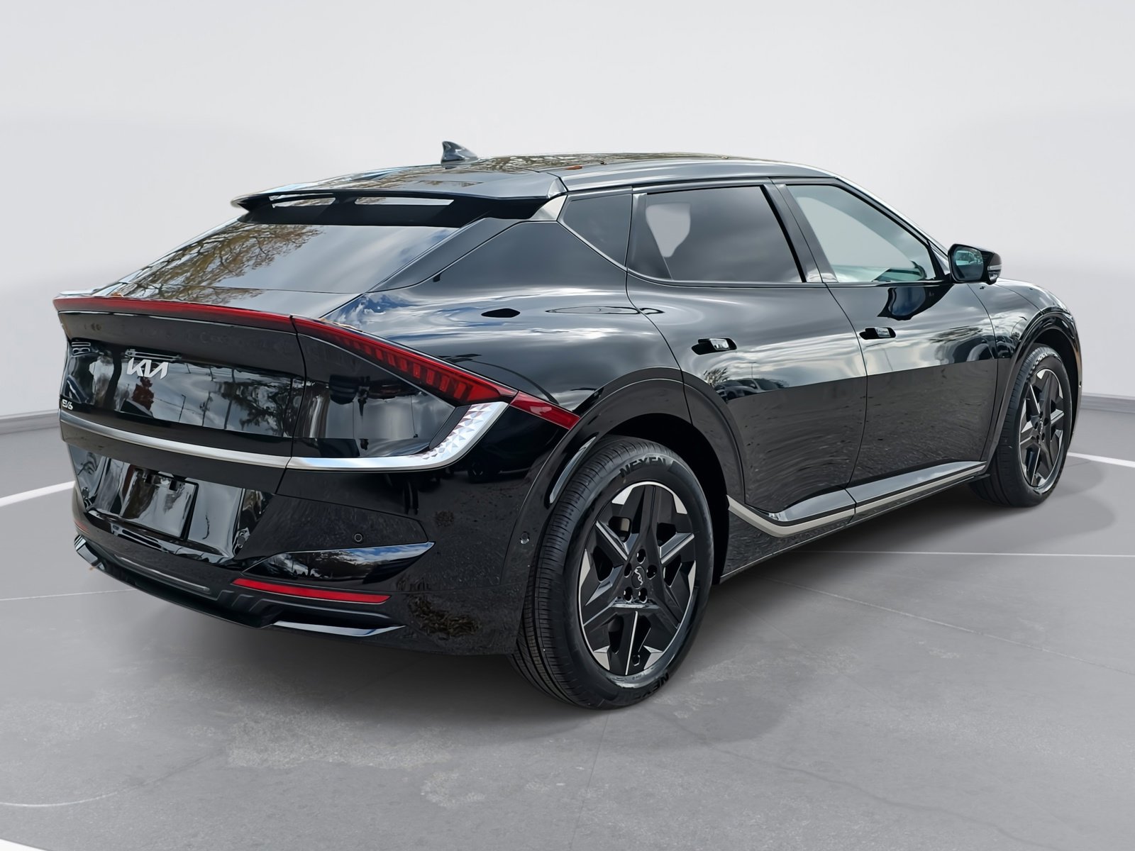 New 2025 Kia EV6 Wind image 5