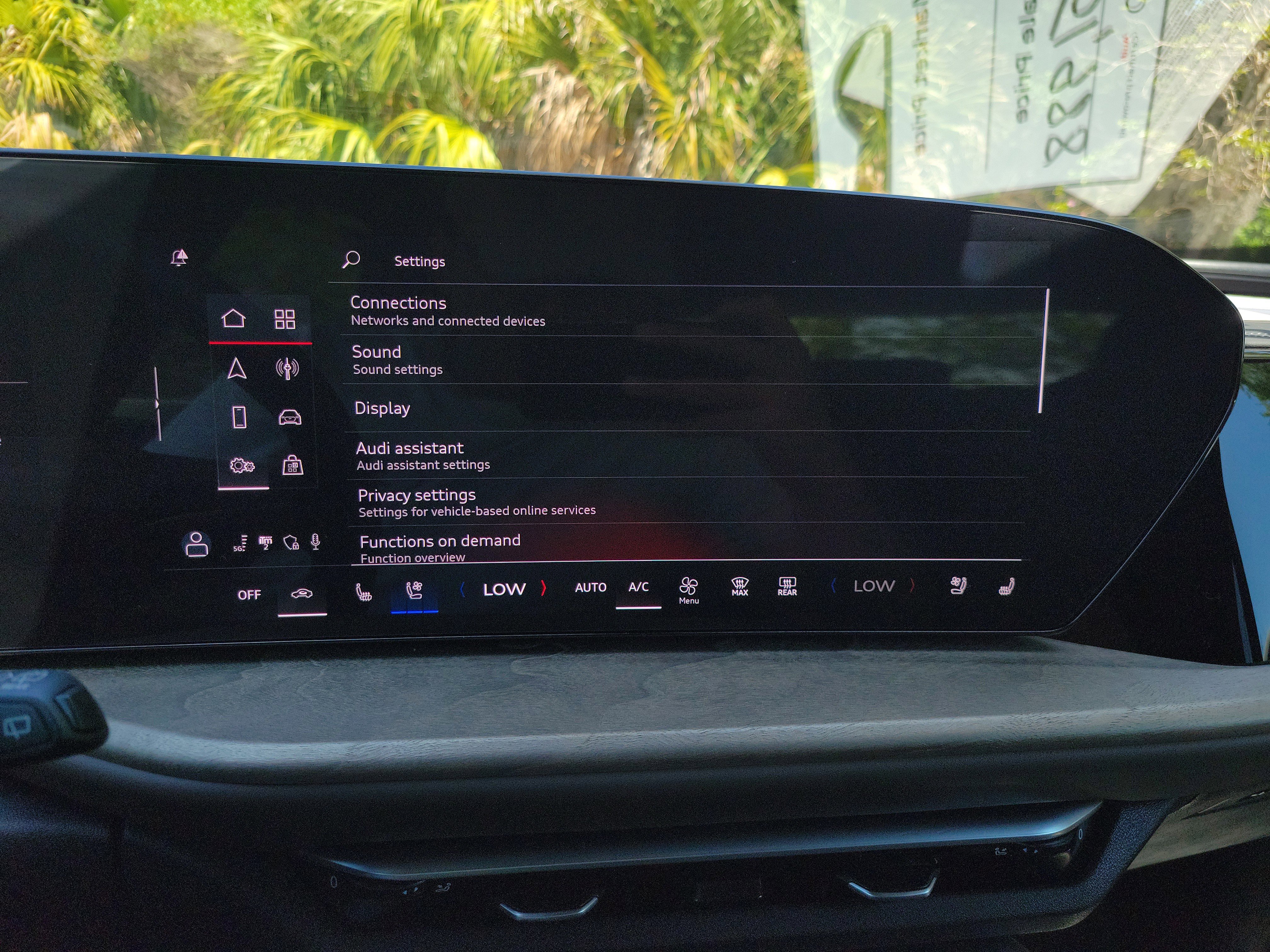 Used 2025 Audi Q5 Premium Plus w/ Premium Plus image 24