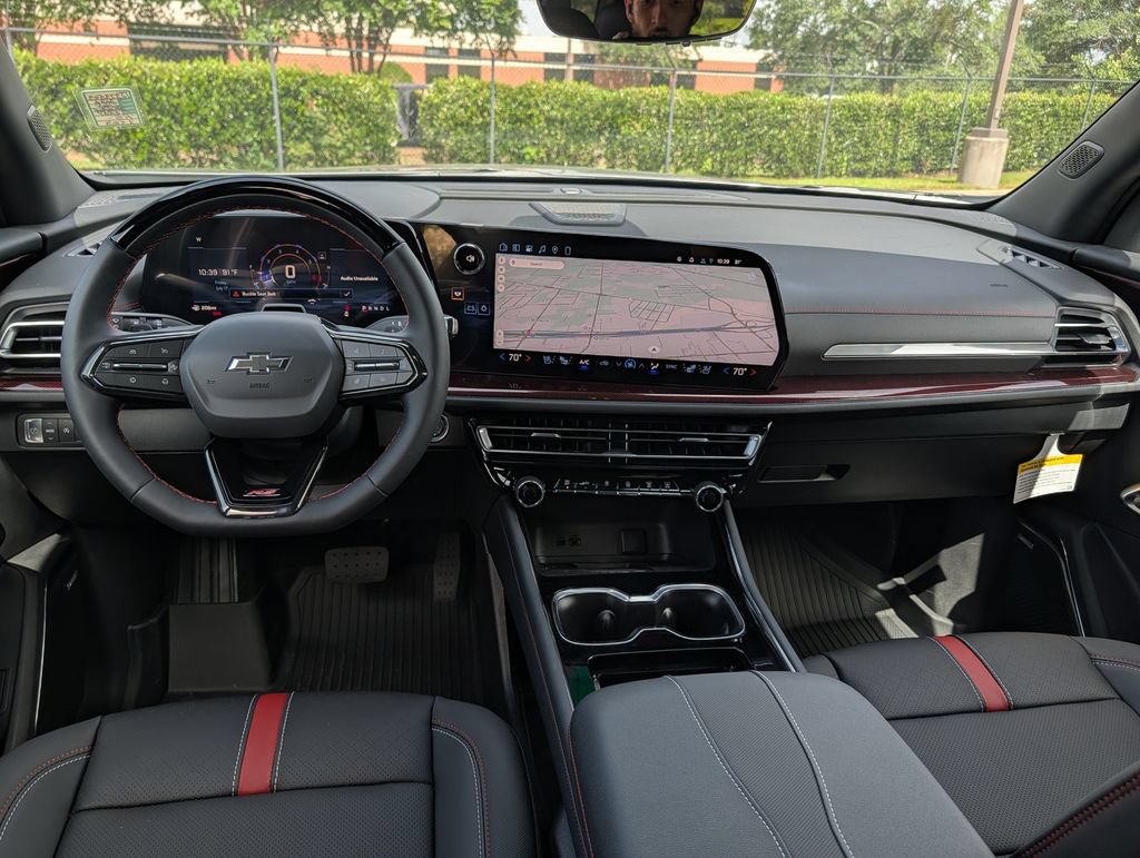 New 2026 Chevrolet Traverse RS w/ LPO, Floor Liner Package FWD image 10